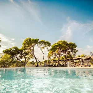 allura-golf-appartement.fr-provencehotel.com/