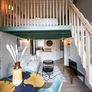 le-gary-appartement-atypique-refait-a-neuf-a-deux-pas.hotels-rhonealpes.com/
